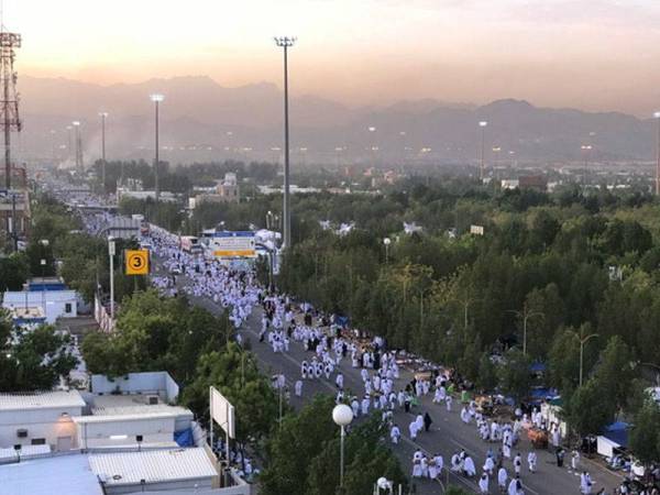 Semua Jemaah Haji Malaysia Tiba Di Arafah Malam Ini