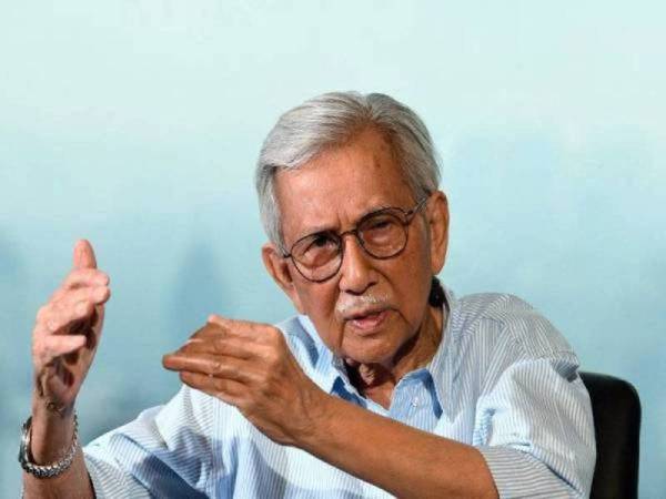  Tun Daim Zainuddin - Foto fail Bernama