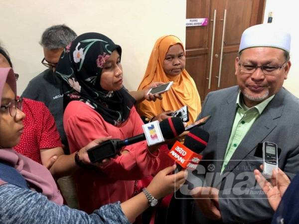 Mohd Amar pada sidang akhbar Mesyuarat Exco Kerajaan Negeri di Kompleks Kota Darul Naim hari ini.