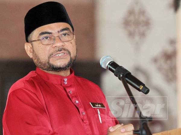 Mujahid menyampaikan ucapan Malaysia #QuranHour yang diadakan di Masjid Putra, Putrajaya. - Foto Sinar Harian Rosli Talib