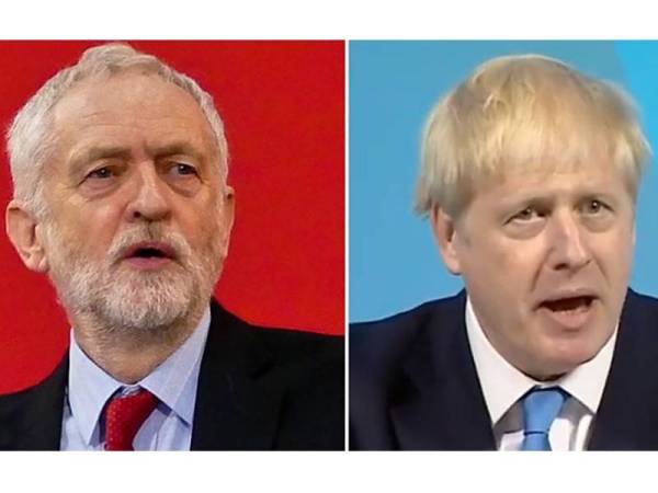 Corbyn (kiri) menentang sekeras-kerasnya Brexit tanpa perjanjian seperti dicadangkan Johnson.