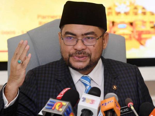 Menteri di Jabatan Perdana Menteri Datuk Seri Dr Mujahid Yusof. - Foto BERNAMA