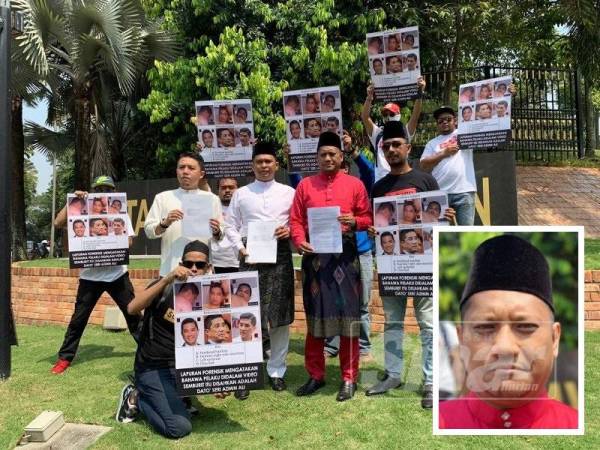 Penyerahan memorandum dan laporan siasatan forensik video intim diserahkan oleh Pertubuhan Bangkit dan Gabungan Gerak Padu Selangor kepada Istana Selangor hari ini. (Gambar kecil: Shahrin Azlan )