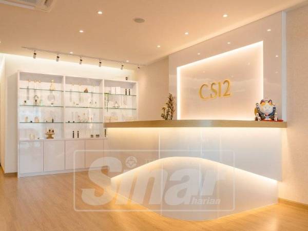 CS12 Skin Care Flagship Beauty Salon menawarkan rawatan wajah untuk semua jenis kulit.