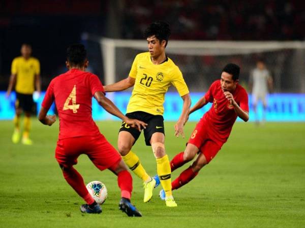 Aksi sulung pusingan kedua Kumpulan G Kelayakan Piala Dunia 2022/Piala Asia 2023 di Stadium Gelora Bung Karno di Jakarta. Malaysia menewaskan Indonesia 3-2. - Foto Bernama