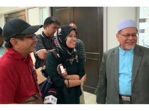 Mohd Amar ketika ditemui media selepas Mesyuarat Exco Kerajaan Negeri yang berlangsung di Majlis Daerah Tanah Merah hari ini.