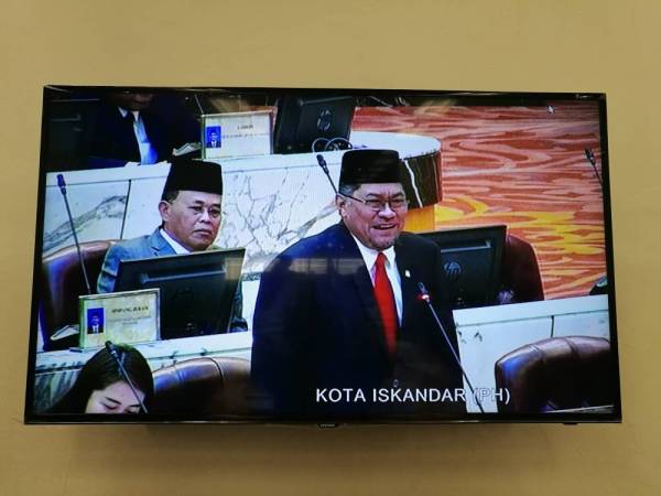 Dzulkefly ketika sidang DUN Johor, hari ini.