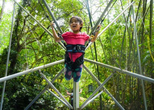 Antara aktiviti yang menyeronokkan boleh dilakukan di Taman Tema Escape, Pulau Pinang.