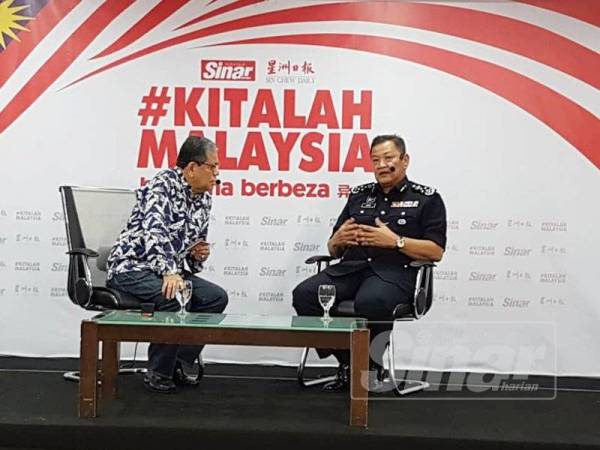 Ketua Polis Negara, Tan Sri Abdul Hamid Bador ketika bercakap dalam program Bicara Minda di Dewan Karangkraf di sini hari ini. 