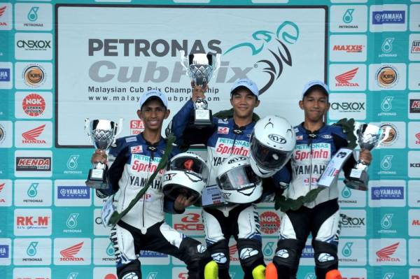 Tiga pelumba Petronas Sprinta Yamaha-31 Racing menyapu bersih podium kelas Wira pada Pusingan 7 Kejuaraan Cub Prix Malaysia Petronas 2019 di Litar Kompleks Sukan Tuanku Syed Putra Kangar, Perlis.