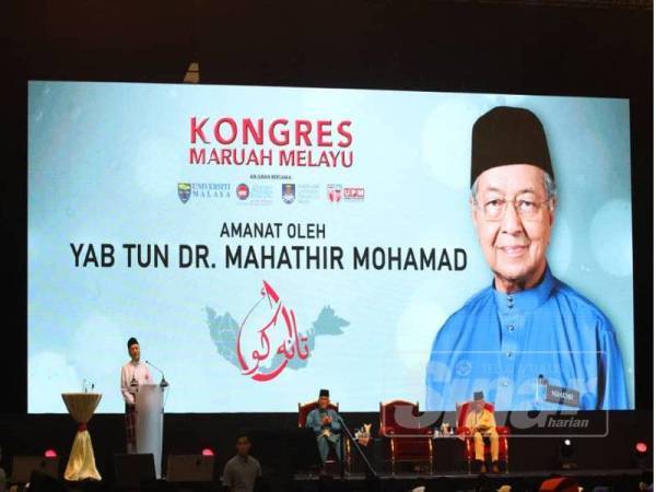 Perdana Menteri, Tun Dr Mahathir Mohamad ketika berucap pada Kongres Maruah Melayu di Stadium Malawati. - Foto Sinar Harian ASRIL ASWANDI SHUKOR