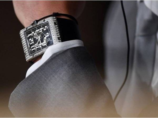 Jam tangan Richard Mille serupa dengan yang dicuri. - Foto AFP