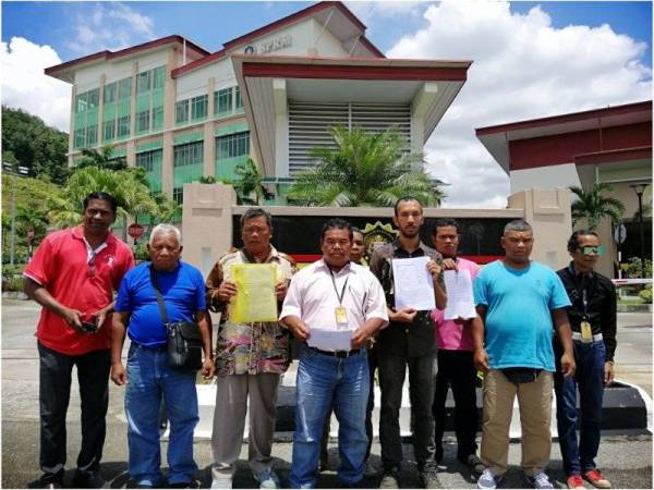 Orang Asli Serah Rm15 000 Kepada Sprm