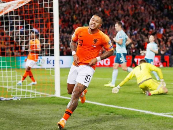 Depay berjaya menjaringkan dua gol dalam kemenangan 3-1 ke atas Ireland Utara awal pagi tadi.