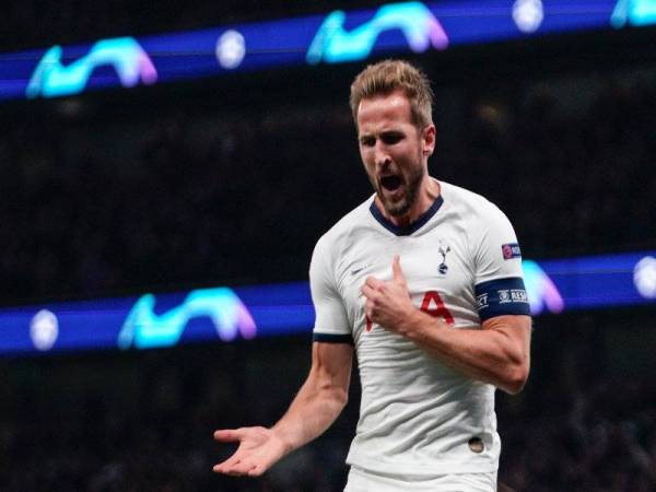 Kane meledak dua gol membantu kemenangan bergaya Spurs ke atas Red Star Belgrade awal pagi tadi. - Foto EPA