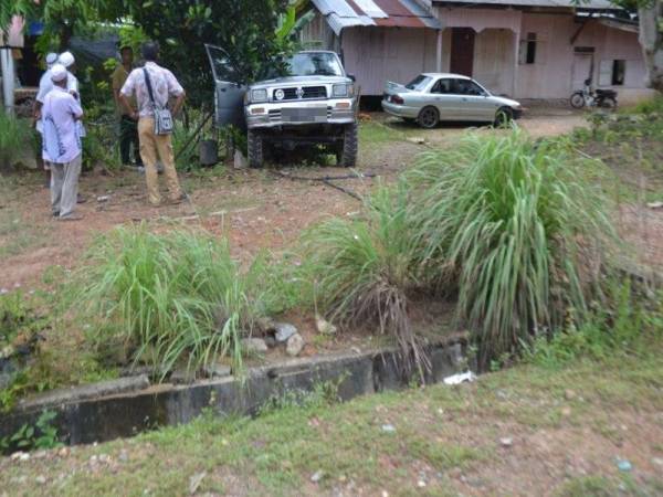 Kenderaan dinaiki mangsa yang mengundur secara tiba-tiba.