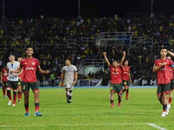 Pemain-pemain Kedah meraikan kejayaan mara ke pentas final Piala Malaysia selepas menewaskan Pahang berdasarkan peraturan gol di tempat lawan.