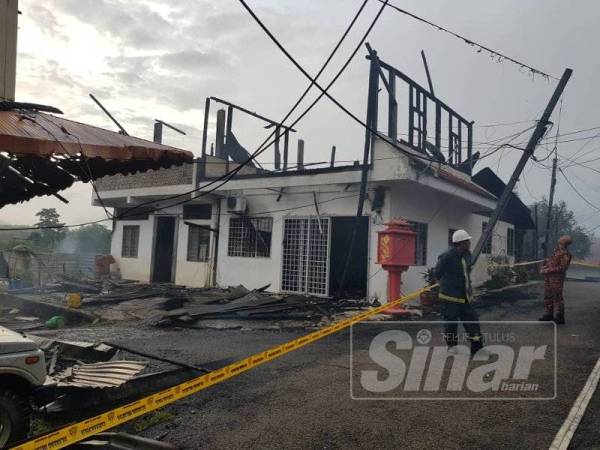 13 buah rumah di Kampung Baru Cina, Benta, di sini terbakar awal pagi tadi.