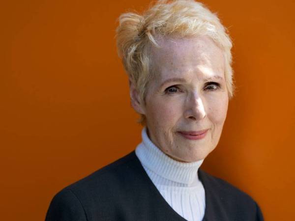 E Jean Carroll