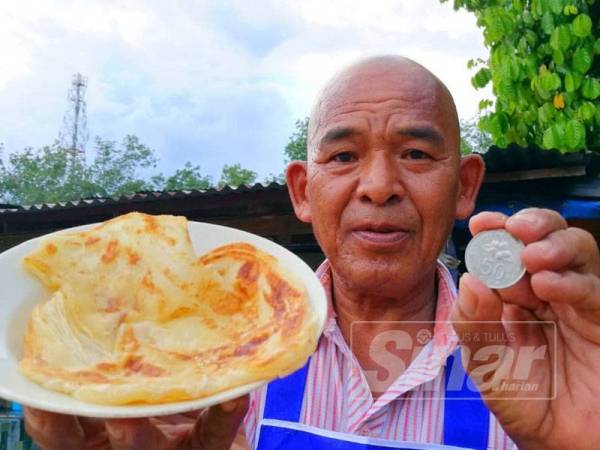 Harga 50 sen bagi sekeping roti canai yang diperkenalkan sejak tiga dekad lalu itu adalah sebahagian daripada pelaburan akhirat untuk Md Kamil.