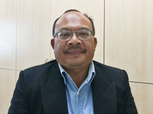 Prof Dr Mohd Foad Sakdan
