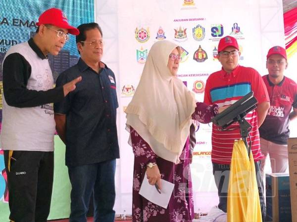 Selangor dicadang tidak ganggu cuti Ahad kakitangan awam