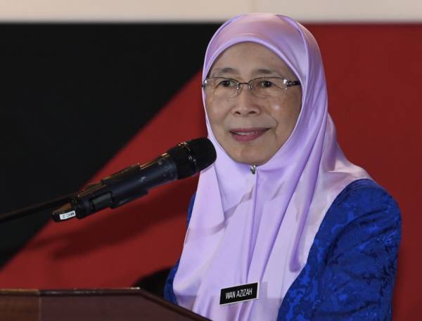 Timbalan Perdana Menteri Datuk Seri Dr Wan Azizah Wan Ismail. -Foto Bernama