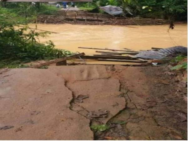 Banjir Lumpur Lebih 100 Penduduk Terjejas