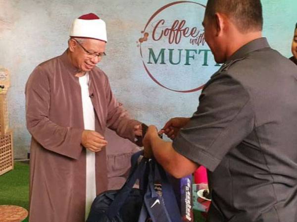 Foto: Twitter Datuk Seri Dr Zulkifli Mohamad Al-Bakri.