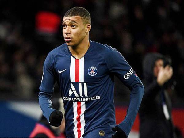 Mbappe antara pemain muda yang menyerlah ketika ini.