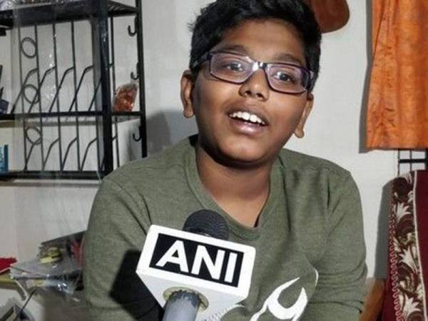 Siddharth Srivastav Pilli, 12, menjadi saintis data di sebuah syarikat perisian di Hyderabad, India. - Foto: ANI