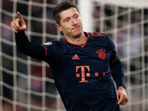 Lewandowski memahat sejarah baharu kempen Liga Juara-Juara.