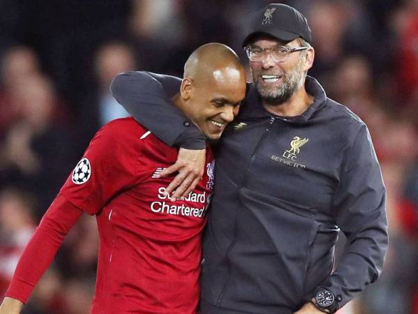 Klopp (kanan) mengakui sudah mempunyai pengganti yang akan bermain di posisi ditinggalkan Fabinho.