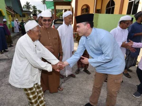 Tengku Temenggong Kelantan Ziarah Makam Diraja Langgar