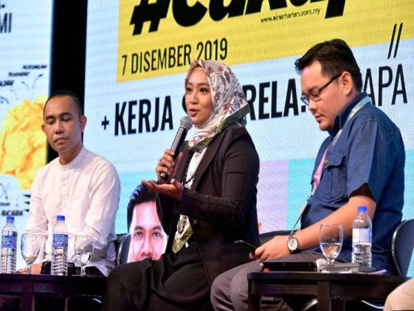 Farah Fauzana bercakap mengenai pengalaman dirinya sebagai sukarelawan pada program #cakaplah di MMU Cyberjaya semalam.