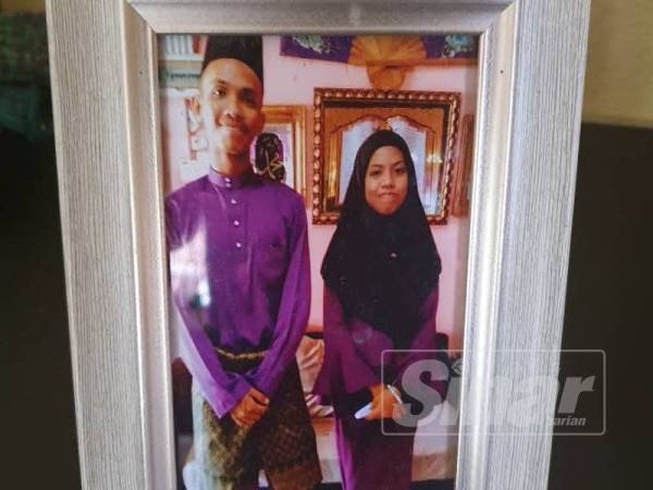 Nurul Elyana Shamimi bersama abang sulungnya sebelum terlibat kemalangan.
