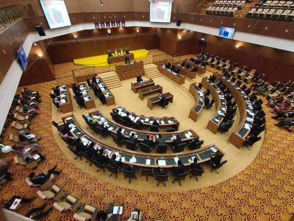 Sidang DUN yang berlangsung di Kompleks DUN Perlis hari ini.