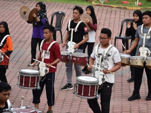 Pasukan The Pacemaker melakukan persediaan sebelum pertandingan Grand Prix Marching Band 2019 yang akan berlangsung di Istora Senayang, Jakarta nanti.