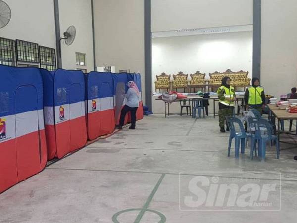 Jumlah mangsa banjir yang berlindung di PPS mula berkurangan berikutan keadaan banjir mula pulih.