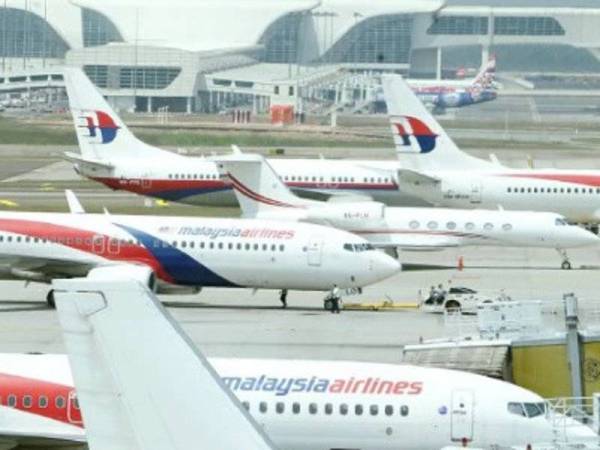 Kerajaan Perak mengumumkan perkhidmatan penerbangan Ipoh ke Ghuangzhou, China yang dikendalikan oleh Syarikat Scanda Sky dengan kerjasama Malaysia Airlines Berhad (MAS) dihentikan secara rasmi pada 18 Disember lepas.