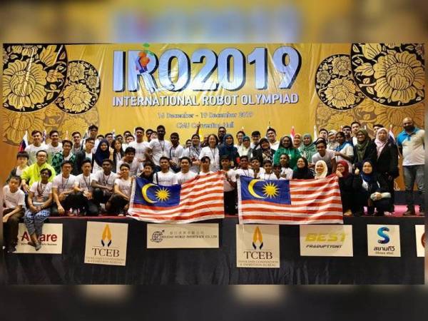 Empat pelajar MRSM merangkul dua pingat emas dalam pertandingan IRO 2019 di Chiang Mai, Thailand pada 15 hingga 20 Disember lepas.