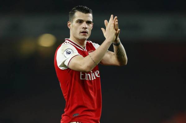 Xhaka memberi impak positif ketika aksi menentang United di Emirates awal pagi tadi.