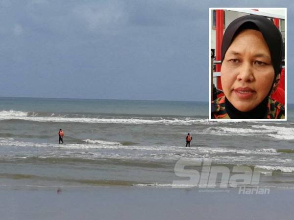 Anggota bomba turut membuat pencarian di kawasan pantai. Gambar kecil: Rozizah