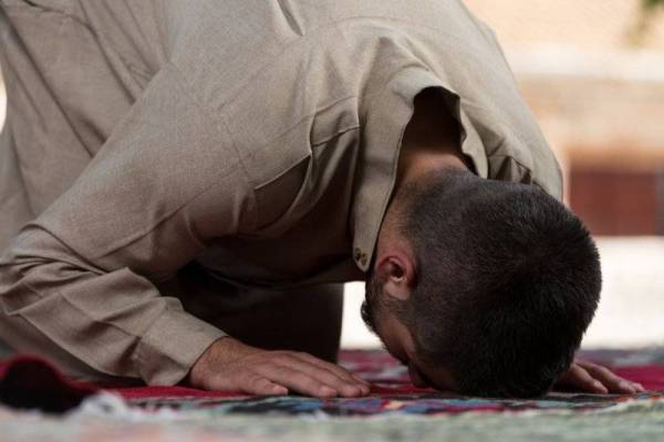 Bolehkah Qada Solat Untuk Sampai Awal Ke Tempat Kerja