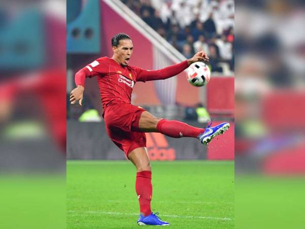 Van Dijk kini menjadi buruan Juventus yang berminat membawanya ke Itali pada musim panas nanti.