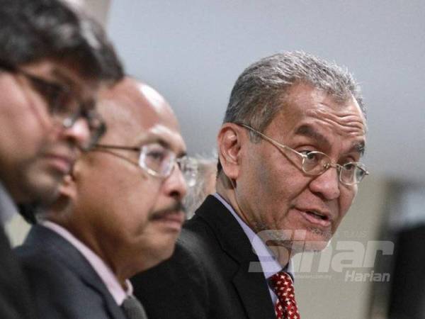 Dr Dzulkefly ketika bercakap pada sidang media khas perkembangan koronavirus di sini hari ini. - Foto Sinar Harian ZAHID IZZANI