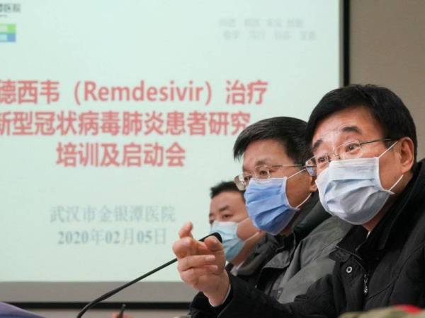 China semalam memulakan ujian klinikal ke atas 500 pesakit koronavirus menggunakan ubat Remdesivir, -Foto Xinhua, via Getty