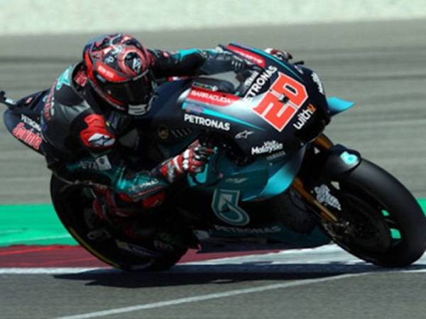 Quartararo melakukan 52 pusingan dan mencatatkan masa terpantas 1 minit 58.945 saat (s) sepusingan manakala Morbidelli hanya ketinggalan 0.051s dan pelumba Team Suzuki Ecstar, Alex Rins mencatatkan masa ketiga terpantas dengan 1:59.195s.