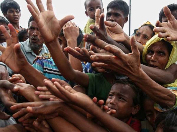 Merhrom turut menggesa PBB menghantar Pasukan Misi Pengaman ke Negeri Arakan berikutan kegagalan kerajaan Myanmar mematuhi Langkah-Langkah Sementara ICJ. - Foto Getty Image