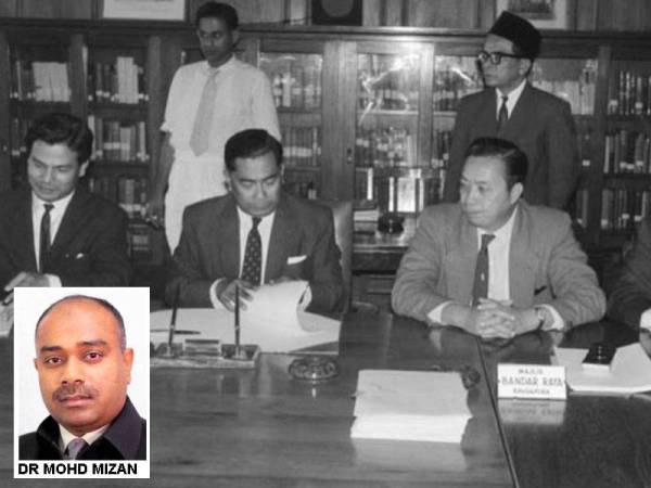 Majlis tandatangan Perjanjian Air antara Malaysia dan Singapura dibuat pada September 1962 di Johor Bahru.